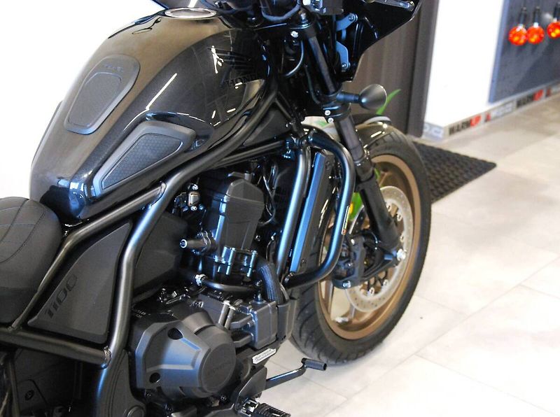 Honda CMX 1100 Rebel (2024) DCT automat - krásný stav,1.m - fotka 7 z 20