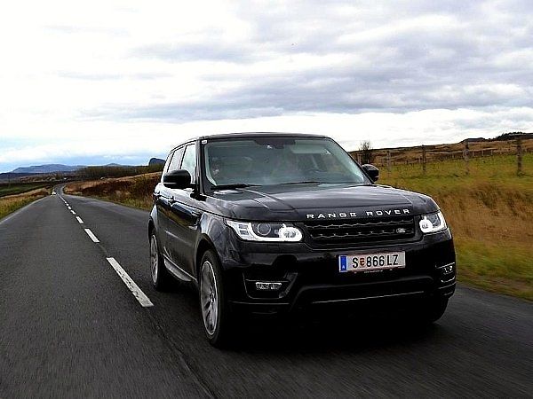 Range Rover Sport.