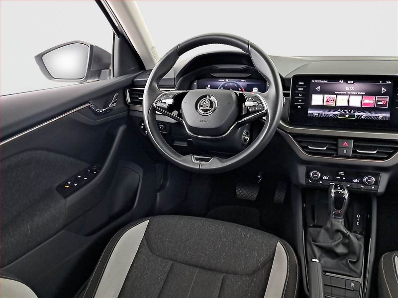 Škoda Scala (2023) 1.5 TSI - fotka 7 z 21
