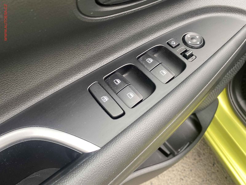 Hyundai i20 (2024) 1.0 T-GDi, 1.maj,ČR, Style - fotka 13 z 19