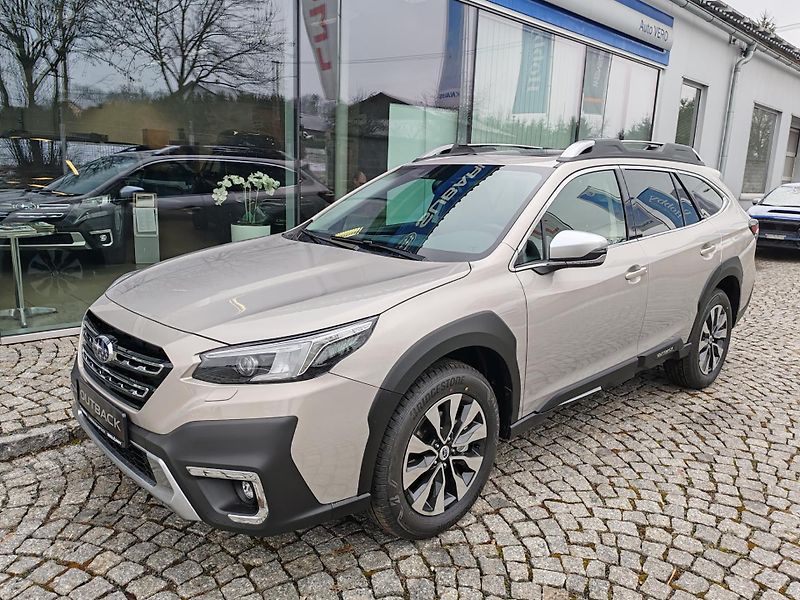Subaru Outback (2025) 2,5 Touring 4x4 - fotka 2 z 9
