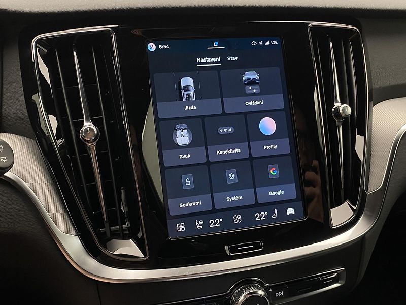 Volvo V60 (2026) B4 AUT DARK PLUS - fotka 39 z 57