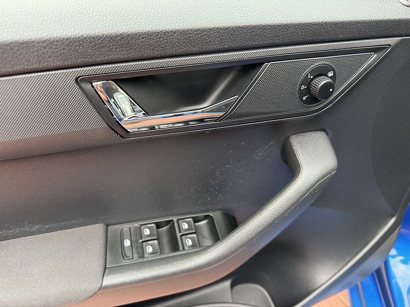 Škoda Fabia (2016) 1.2TSi Digi Klima Tažné Zař. - fotka 27 z 50