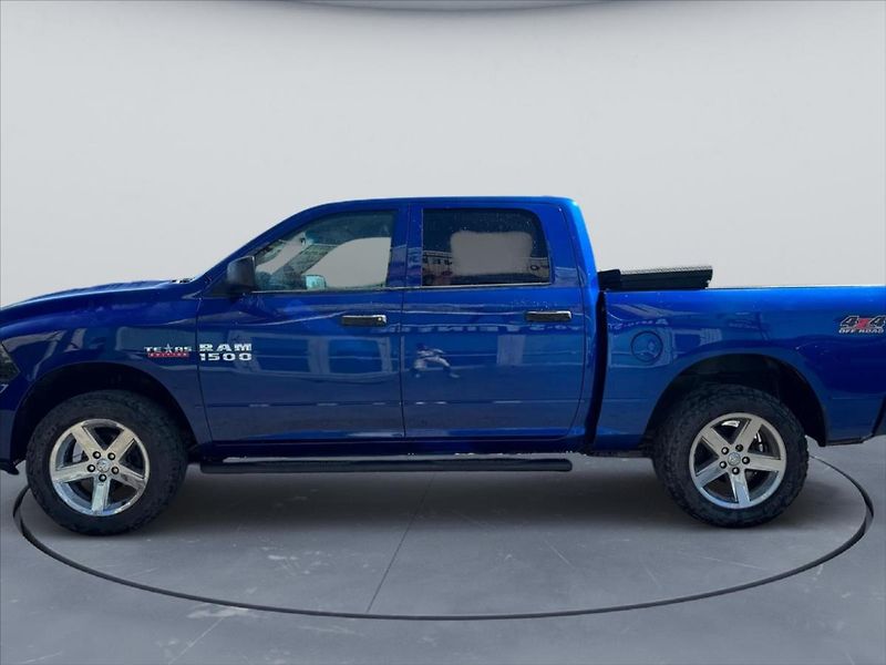 Dodge RAM 1500 3,6 i - fotka 5 z 16