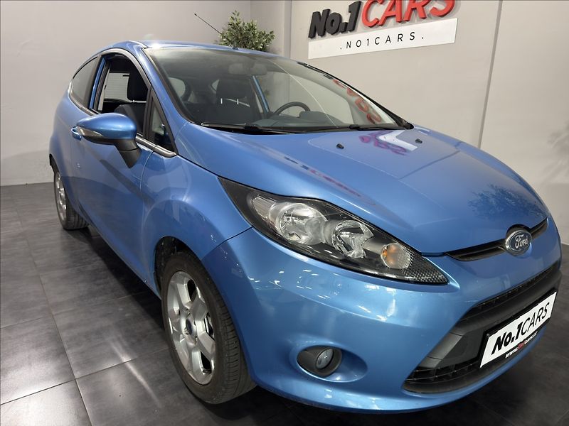 Ford Fiesta 1,2   i 83.000KM SERVIS ALU ST - fotka 19 z 19
