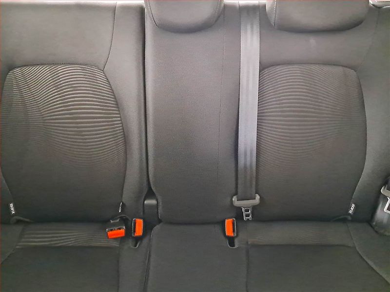 Hyundai i10 (2017) 1.0, Serv.kniha - fotka 10 z 16