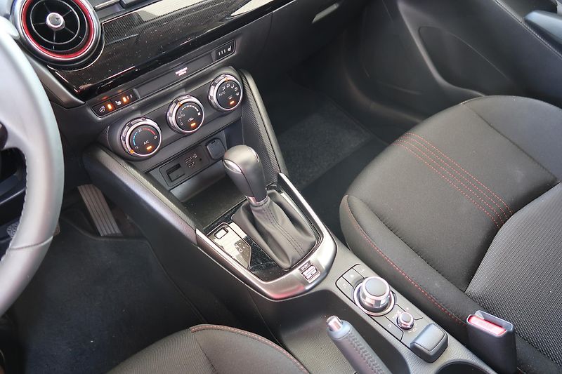 Mazda 2 1,5 G90 AT,kam.,ČR,záruka - fotka 34 z 36