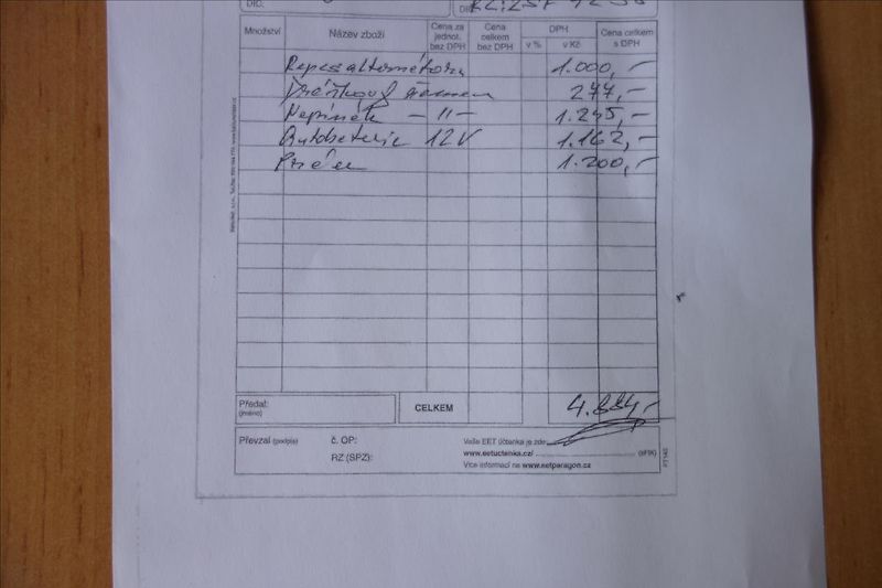 Citroën C3 1,4 i, ČR, SERV.KN., CHROM. - fotka 31 z 32