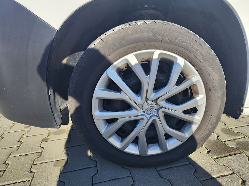 Citroën Berlingo 1.5 BlueHDI/75kW Live Pack - fotka 25 z 29