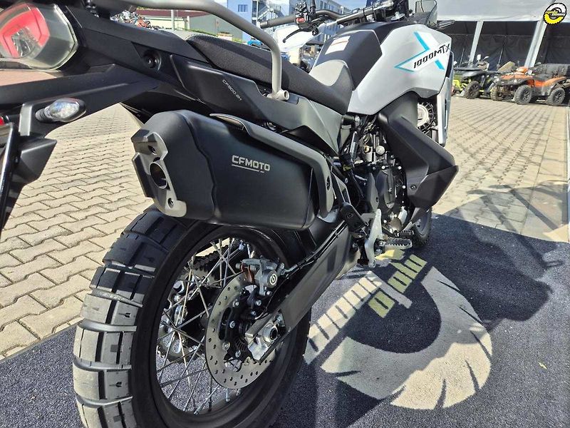 CFMOTO (2026) 1000 MT-X TOURING - fotka 38 z 43