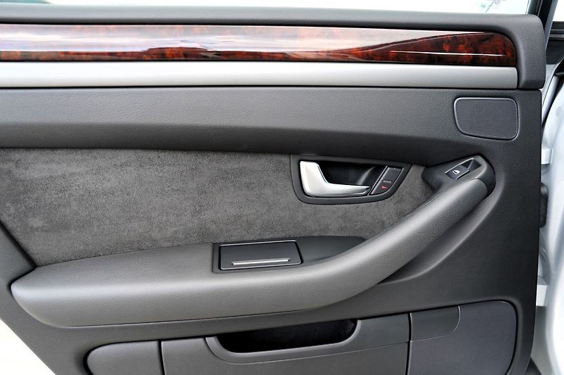 Audi A8 3.0 TDI quattro tiptronic,kůže - fotka 19 z 44