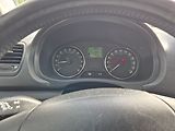 Škoda Fabia (2013) 1.6TDi 55kw, klima, pěkný stav - náhled 14