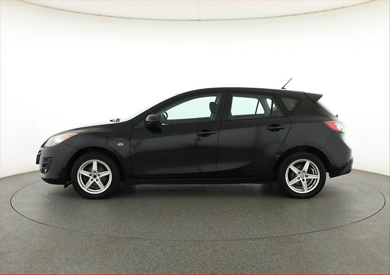 Mazda 3 (2011) 1.6 DI Turbo, nová STK - fotka 3 z 16