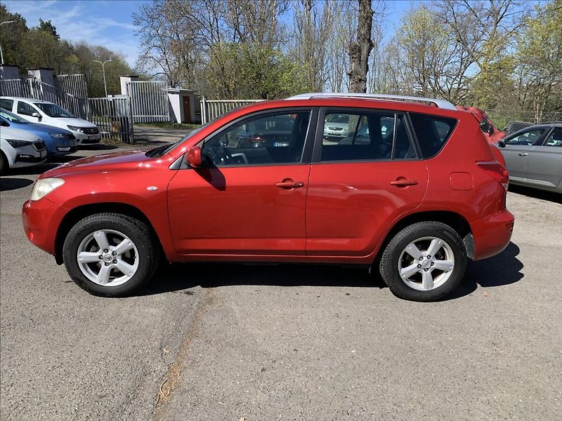 Toyota RAV4 2,0 i 4x4 CEBIA - fotka 8 z 19