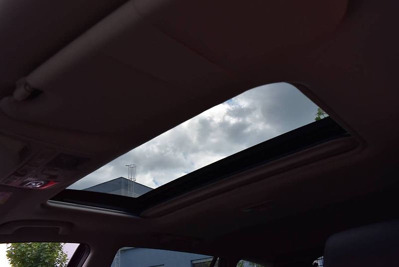 Mazda 6 2,5 16V    SPORT+,BOSE,1.M,TOP - fotka 16 z 22