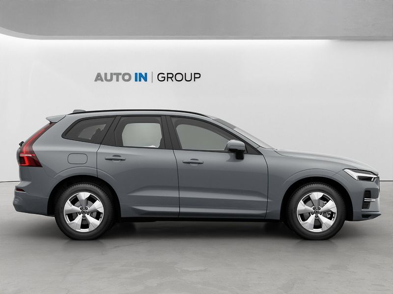 Volvo XC60 (2026) B5 AWD Mild Hybrid Essential - fotka 7 z 8