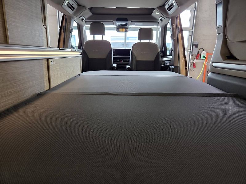 Volkswagen Ostatní California Ocean 1.5 TSI eHybr - fotka 49 z 77