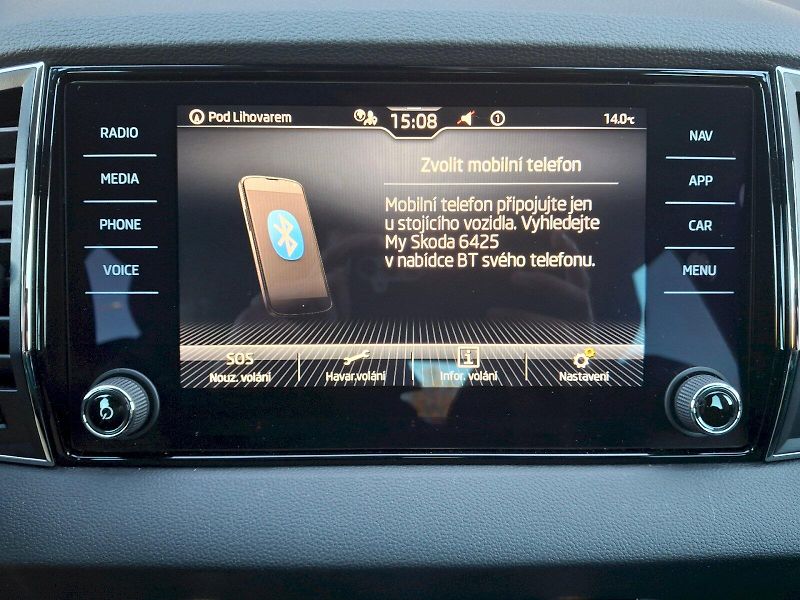 Škoda Karoq (2020) Style DSG 1,5TSi 110kW - fotka 24 z 35
