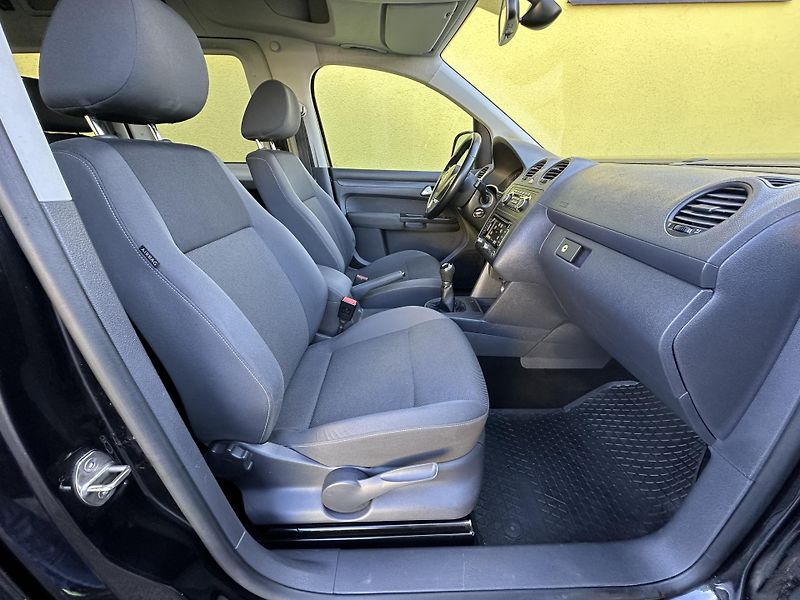 Volkswagen Caddy (2014) 2.0TDI/81kW *4x4* Xenon * TZ - fotka 20 z 36
