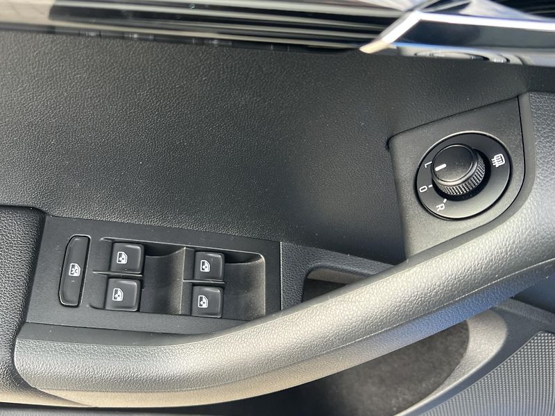 Škoda Octavia (2020) 1,6TDi 85kW STYLE - fotka 27 z 37