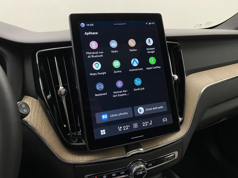 Volvo XC60 T6 AWD RECHARGE BRIGHT PLUS CZ - fotka 7 z 60