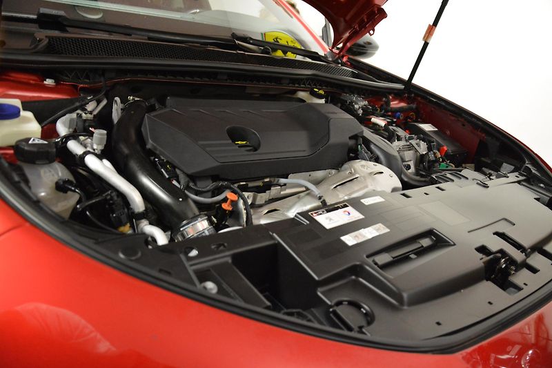 Peugeot 508 (2022) GT PLUG IN HYBRID 165KW e-EAT8 - fotka 24 z 44