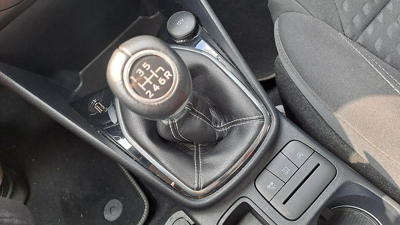 Ford Fiesta 1.0 EcoBoost Titanium - fotka 26 z 26