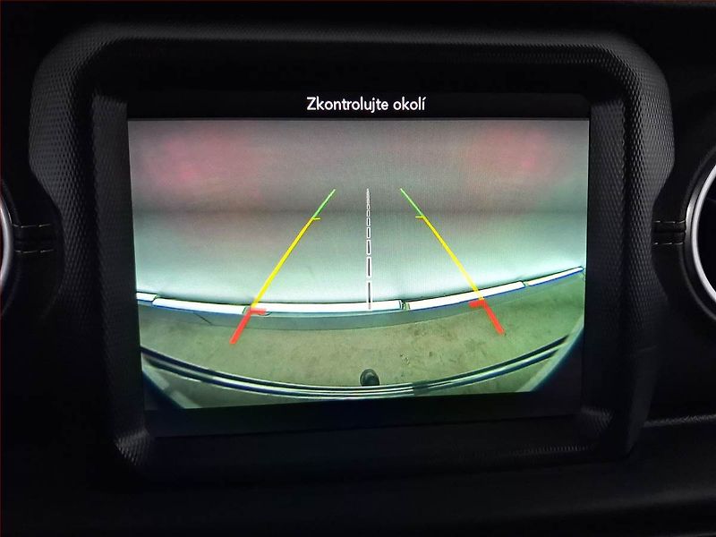 Jeep Wrangler (2019) 2.2 MultiJet - fotka 20 z 21