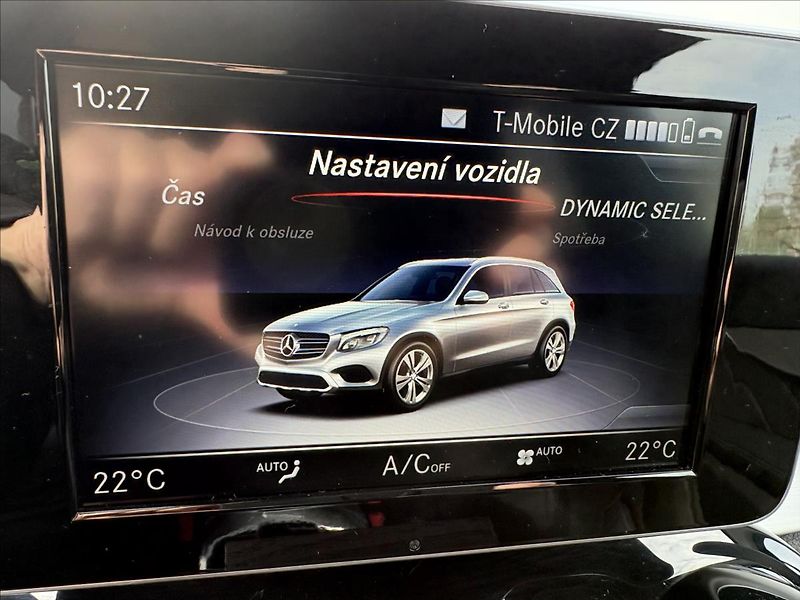 Mercedes-Benz GLC 2,0 250i 155kW 4M,AMG,Led,Navi - fotka 22 z 40