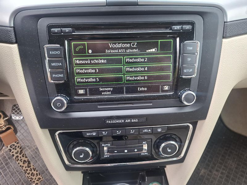 Škoda Superb (2008) 2-1.8 TSI,Elegance,xenon,CZ - fotka 16 z 18
