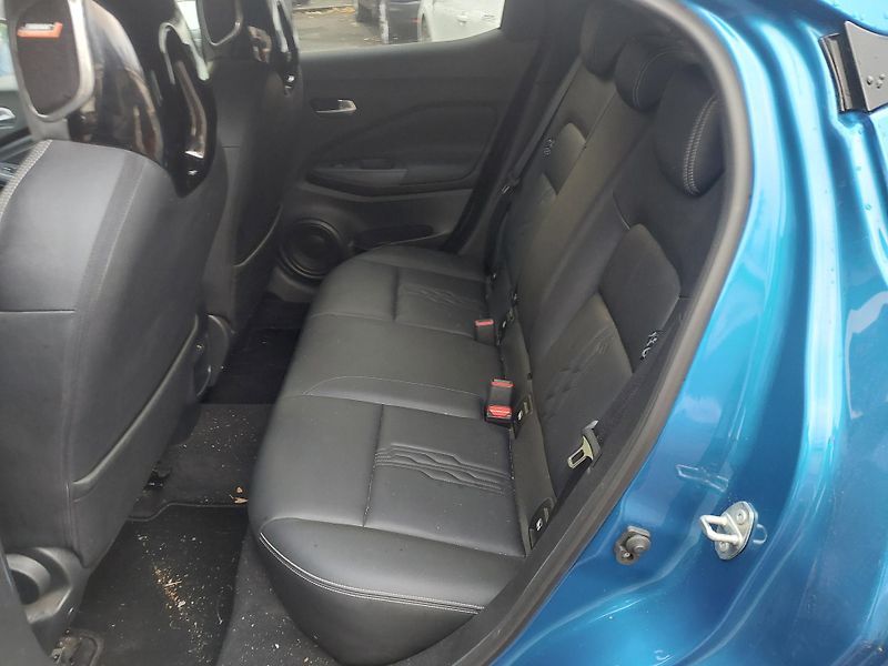 Nissan Juke (2022) 1.6Hybrid Tekna - fotka 16 z 28