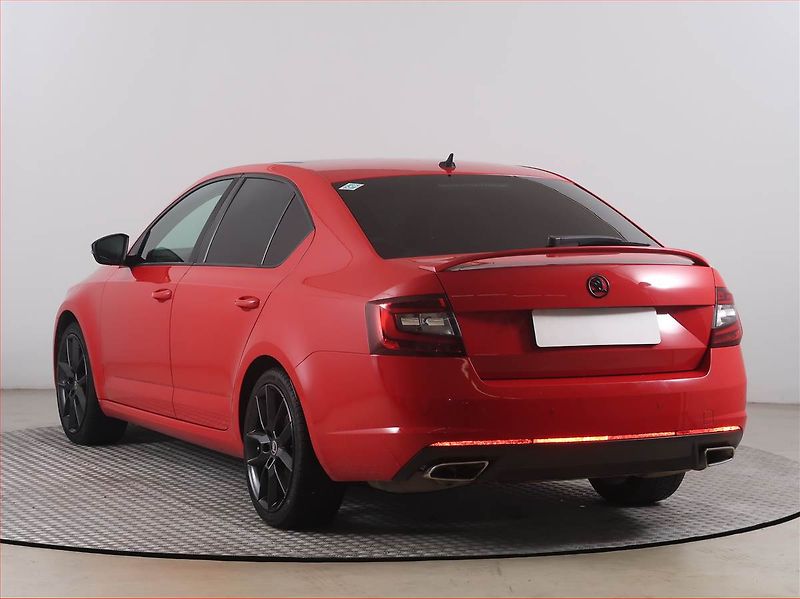 Škoda Octavia (2017) RS 230 2.0 TSI, LPG, Navi - fotka 4 z 17