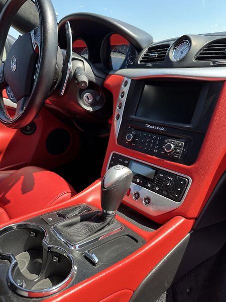 Maserati GranTurismo (2009) S 4.7 V8, ZF, 27 460km!! - fotka 17 z 23