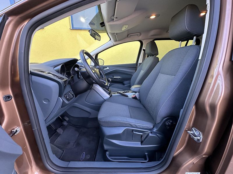 Ford Grand C-MAX (2014) TREND 1.0EB/92kW*2.Maj.*ČR*TZ  - fotka 9 z 36