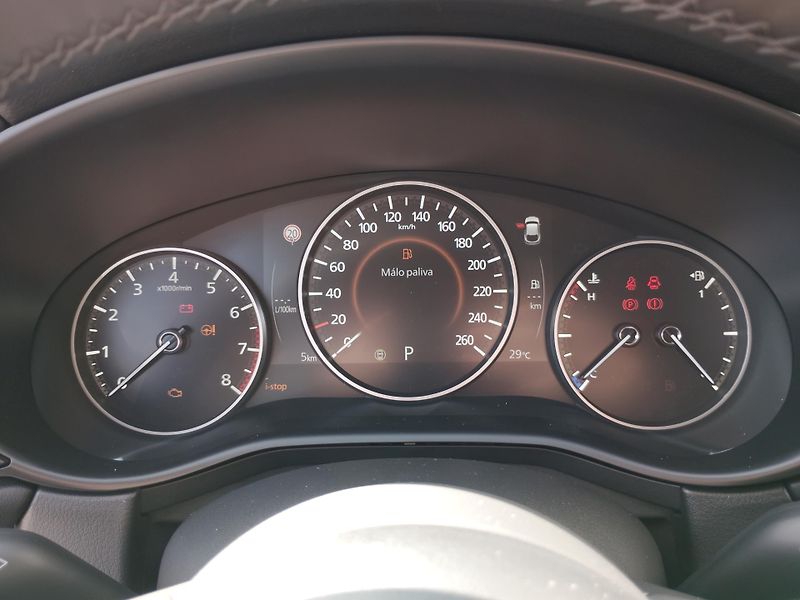 Mazda CX-30 (2026) 2,5 140 PS, Center-line, AKCE! - fotka 8 z 27