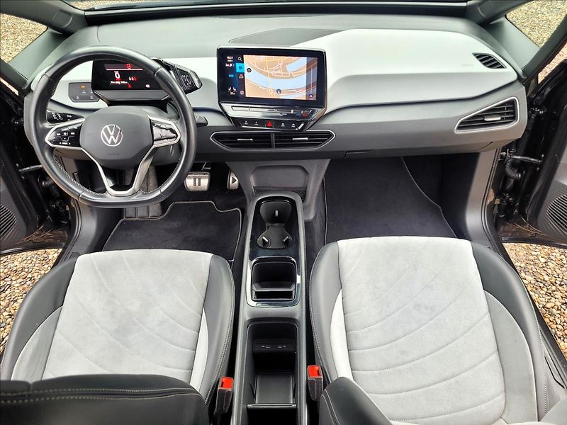 Volkswagen ID.3 SOH 92%,150kw,tepelko,tažné - fotka 18 z 48