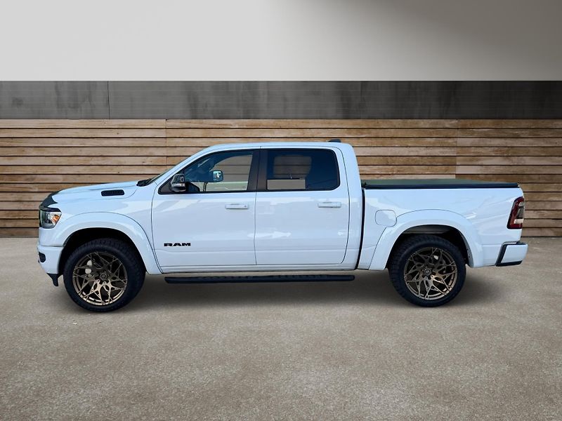 Dodge RAM (2021) +HEMI+PANORAMA+BRONZE WHEELS+ - fotka 6 z 20