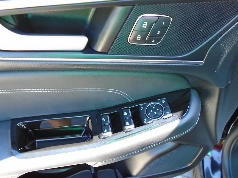 Ford Galaxy 2.0EcoBlue 140kW 8AT Vignale  - fotka 19 z 47