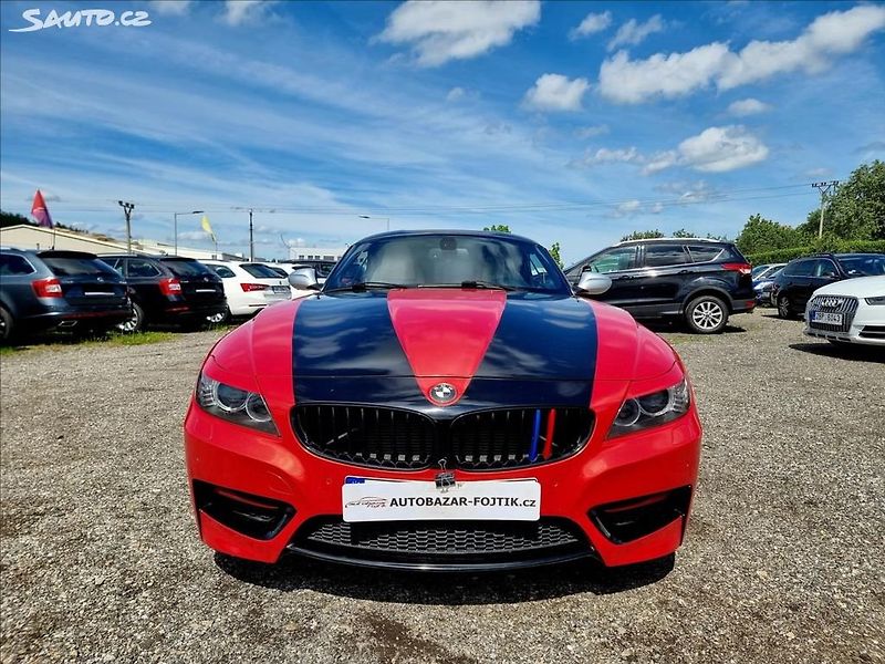 BMW Z4 (2012) 3,5 is,sDrive 250KW,lad - fotka 2 z 20