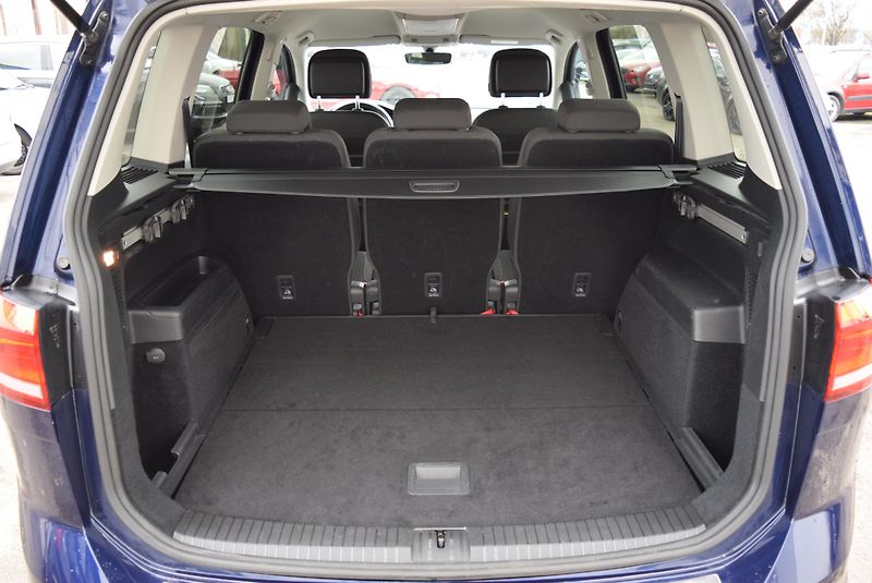 Volkswagen Touran (2018) 1.4TSI 110kw CLBMT ED. SOUND  - fotka 10 z 50