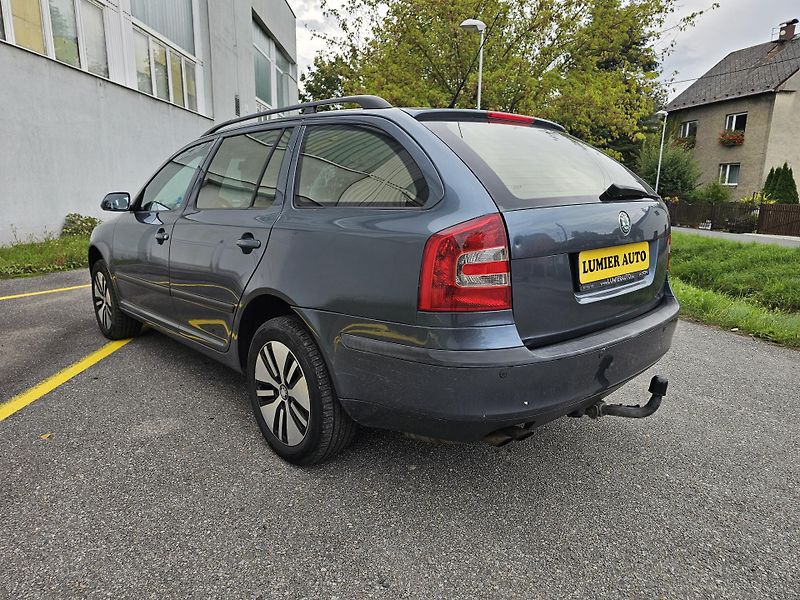 Škoda Octavia (2006) 2 2.0FSI 4X4 TAŽNÉ  - fotka 3 z 18