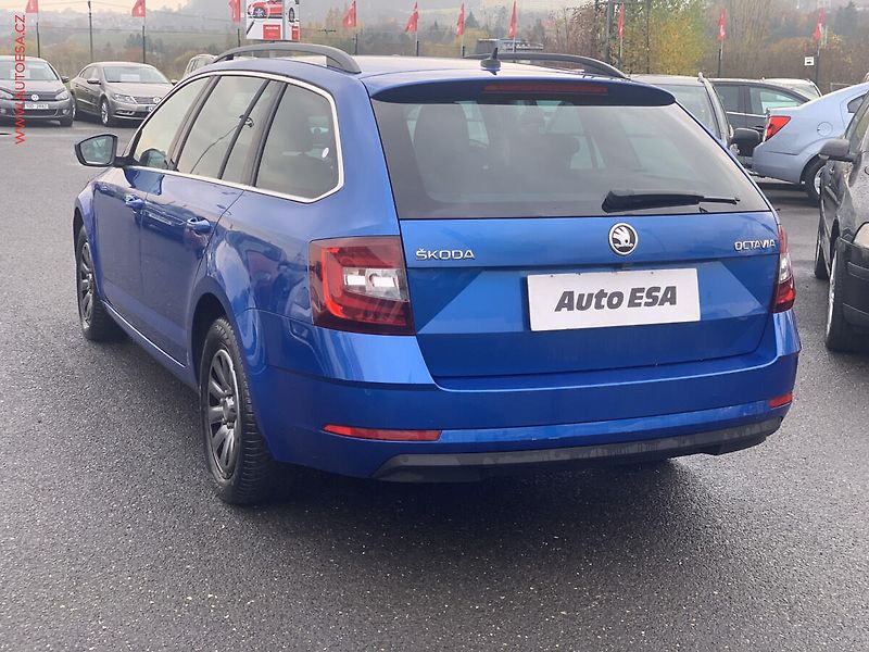 Škoda Octavia (2018) 2.0 TDi, ČR, Style, DSG, - fotka 4 z 21