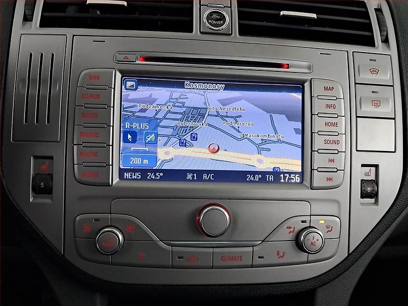 Ford Kuga (2012) 2.0 TDCi, 4X4, Navi, Tempomat - fotka 13 z 19