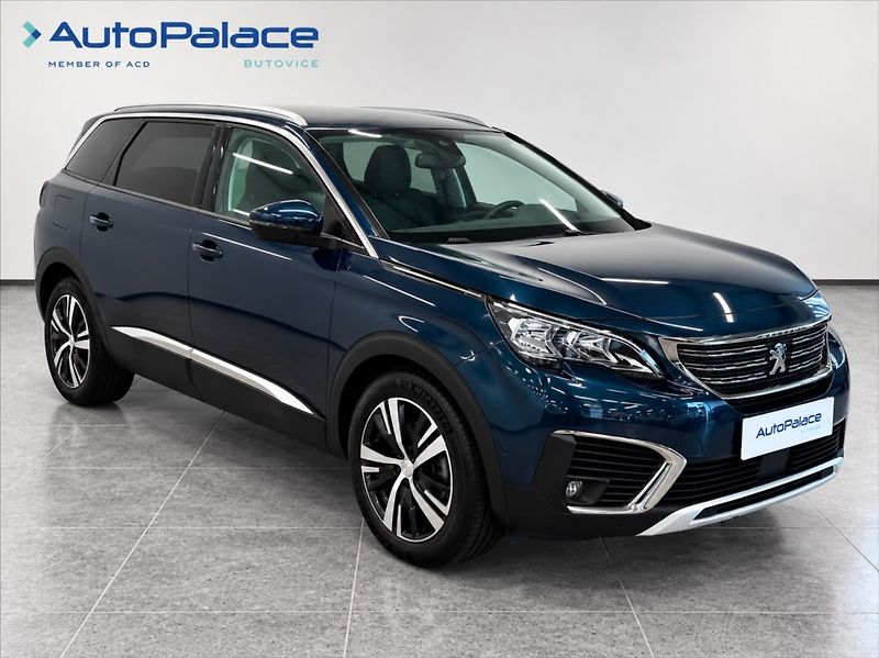 Peugeot 5008 1,6 7 míst/Tažné/Aut/Navi - fotka 3 z 18