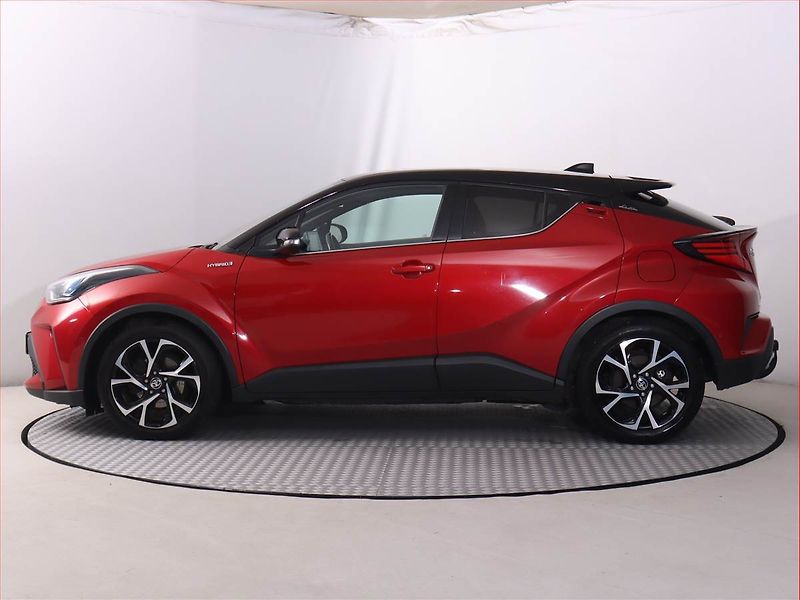 Toyota C-HR (2020) Selection 2.0 Hybrid - fotka 3 z 22