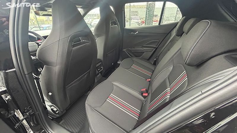Škoda Fabia (2025) 1.0 TSI Monte Carlo DSG - fotka 11 z 22