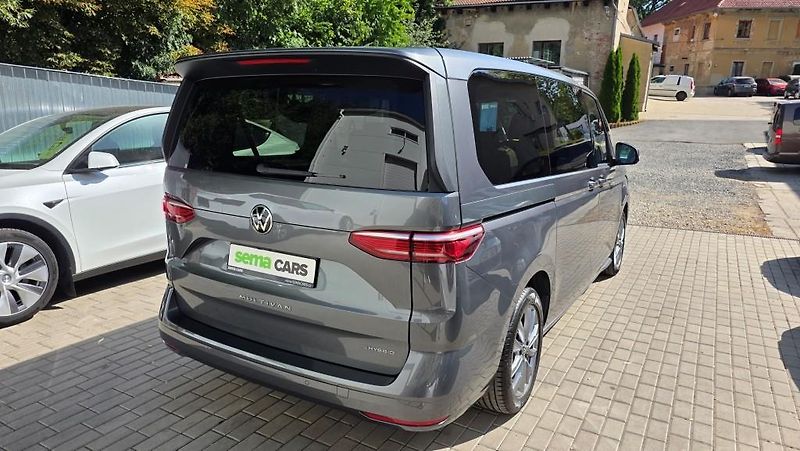 Volkswagen Multivan (2022) 1.4 TSi PHEV Long TZ SoH 97% - fotka 5 z 44