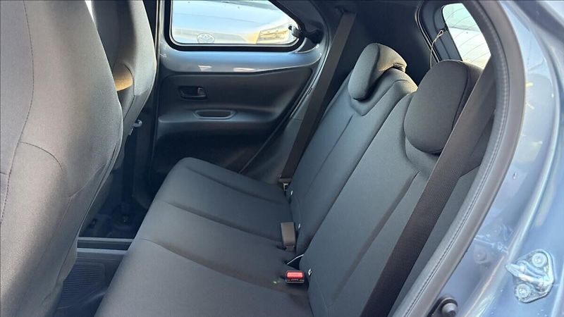 Toyota Aygo 1,5 Active - fotka 9 z 19