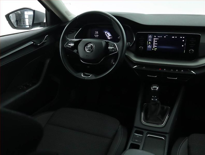 Škoda Octavia (2022) Ambition 2.0 TDI, ČR,1.maj - fotka 7 z 15