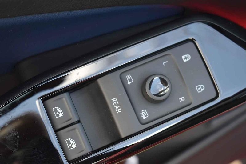 Volkswagen ID.4 GTX umí dobře manévrovat i v těsnějších prostorách